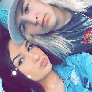 Meet your Posher, Paige